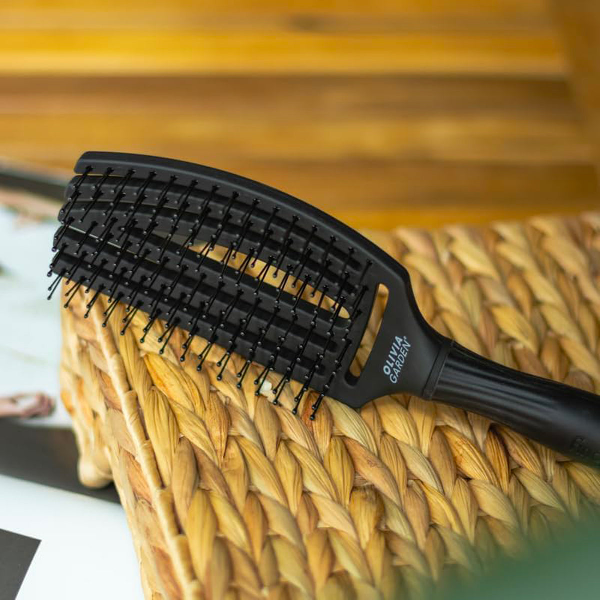 Brosse Fingerbrush Care Iconic Nylon Moyenne Olivia Garden